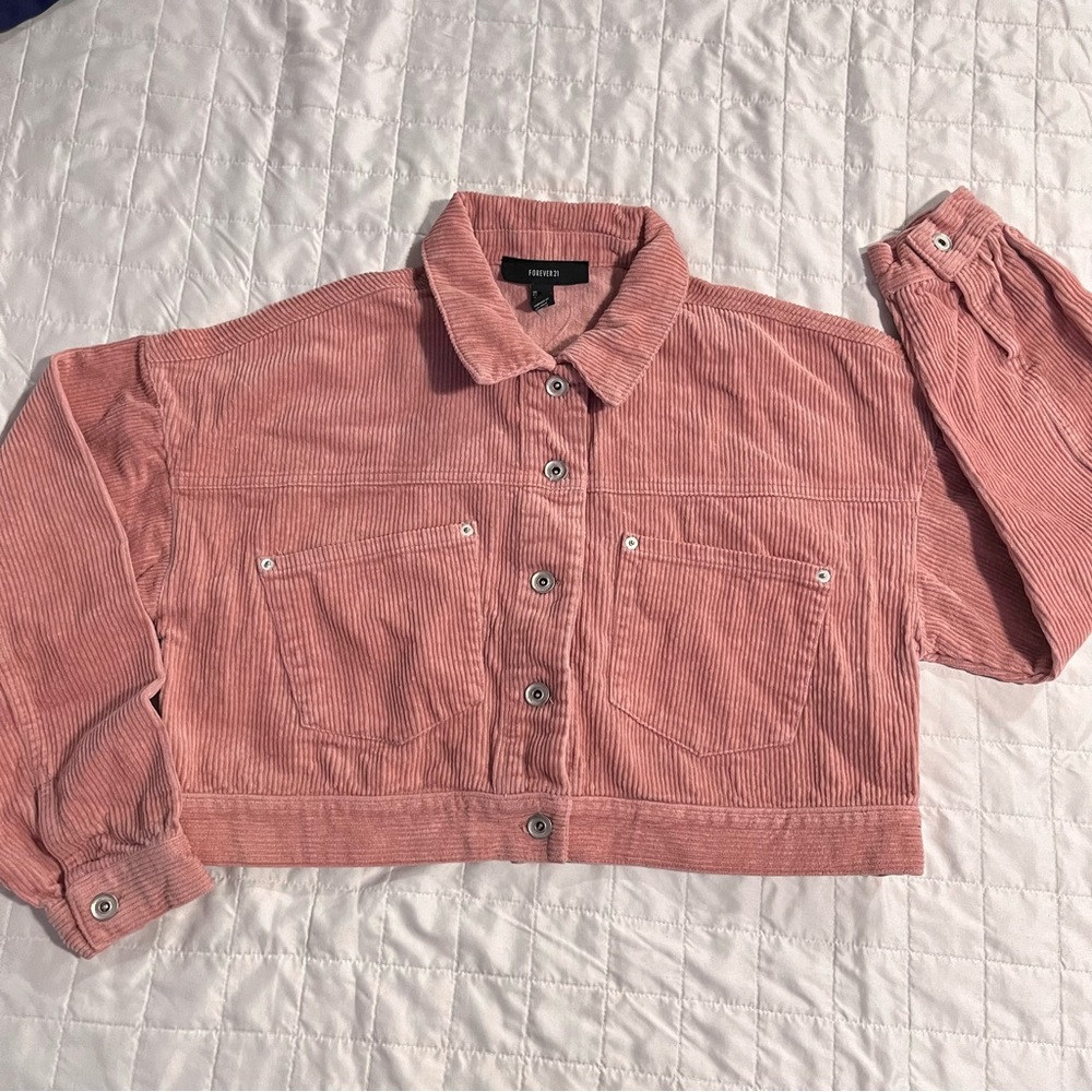 Forever 21 Cropped Boxy Pink collared Jacket Corduroy Trucker Button Up Womens L